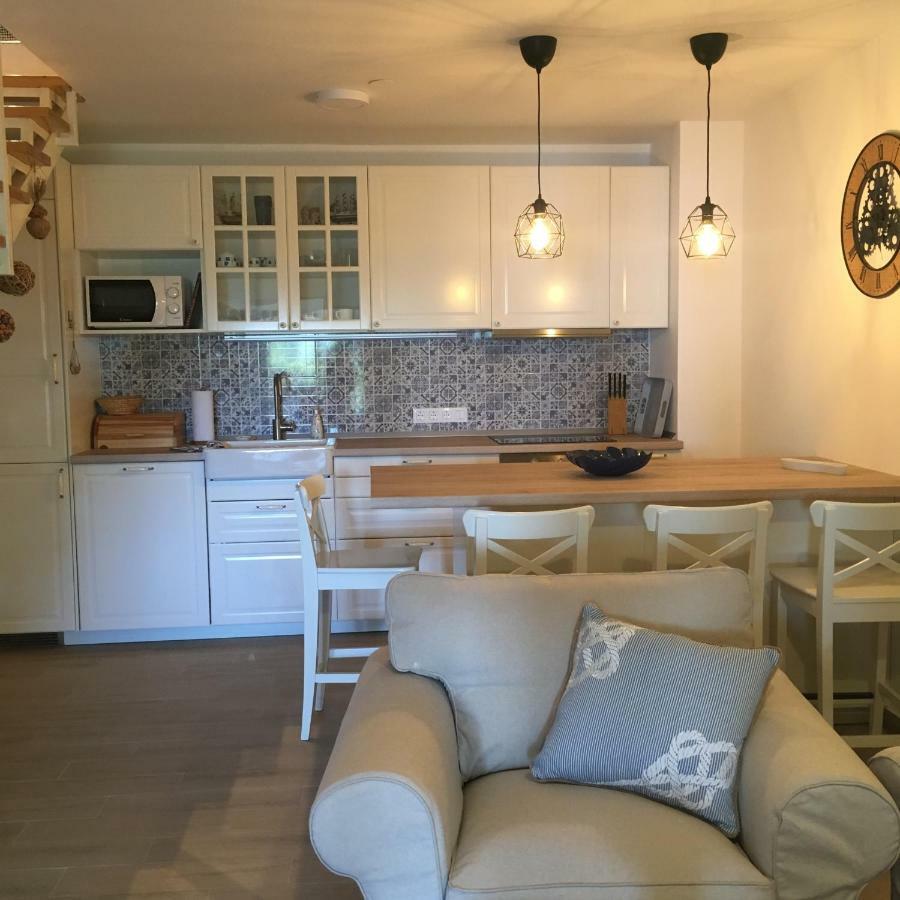 Apartment Behin Martinšćica エクステリア 写真
