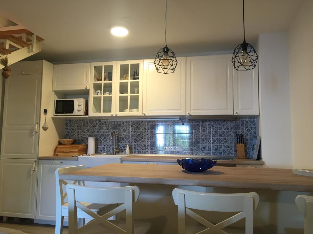Apartment Behin Martinšćica エクステリア 写真